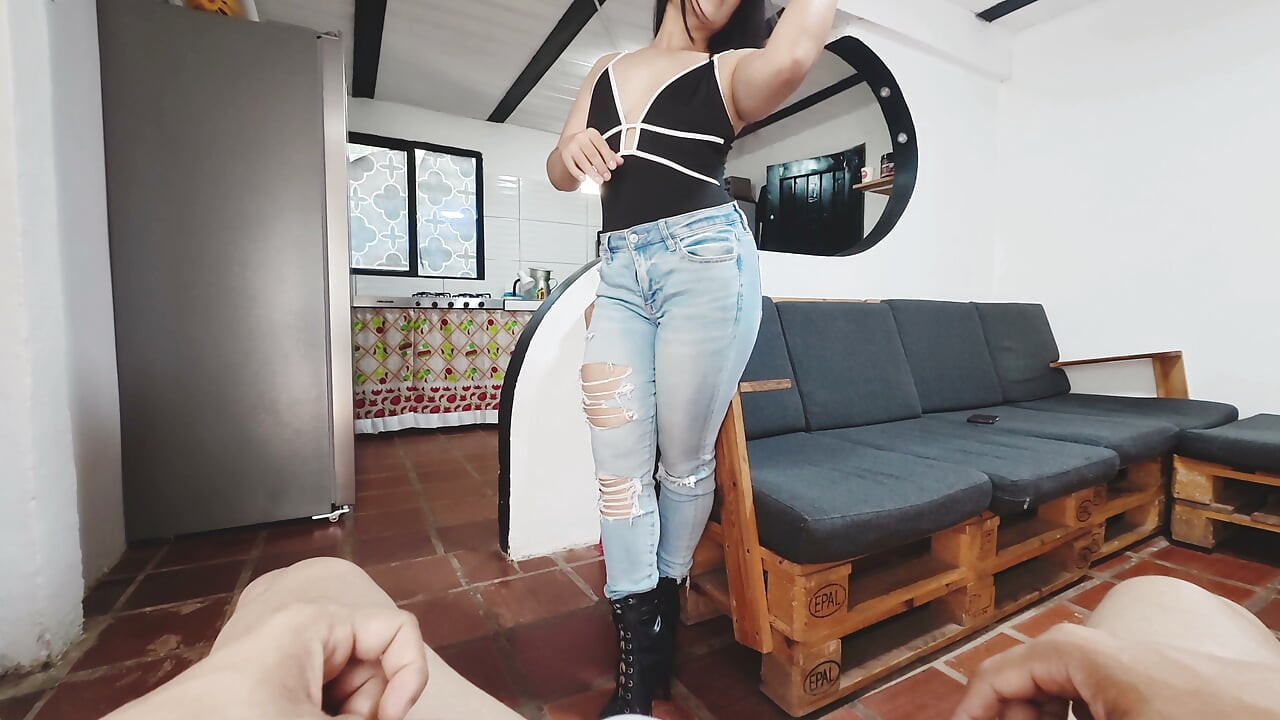 FIRST PART sex with my friend the unemployed loves me to suck his ass .. and as a reward I fuck my ass how delicious
