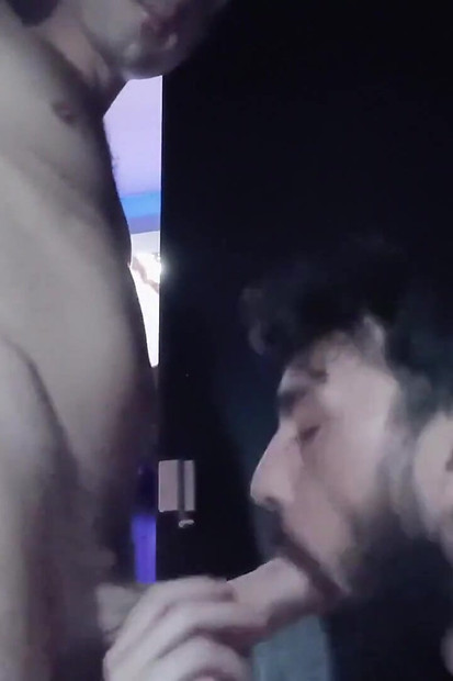 桑拿里的人字拖