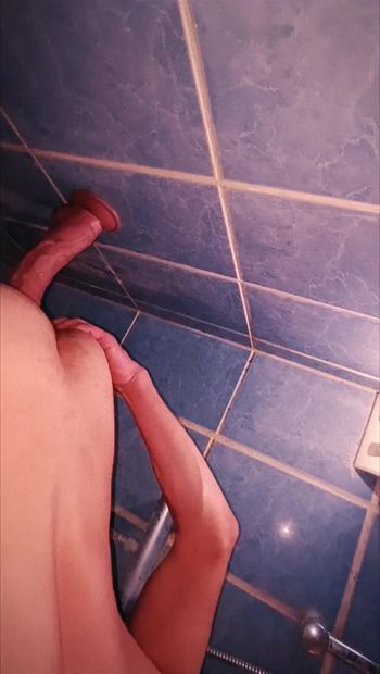 Lelaki transvestite lurus muda mendorong dildo besar jauh ke dalam dirinya 
Mencari zakar besar untuk mengisinya dengan air mani buat kali pertama. Tambahkan saya di Instagram @morgan2.toi 
Belgium, Charleroi