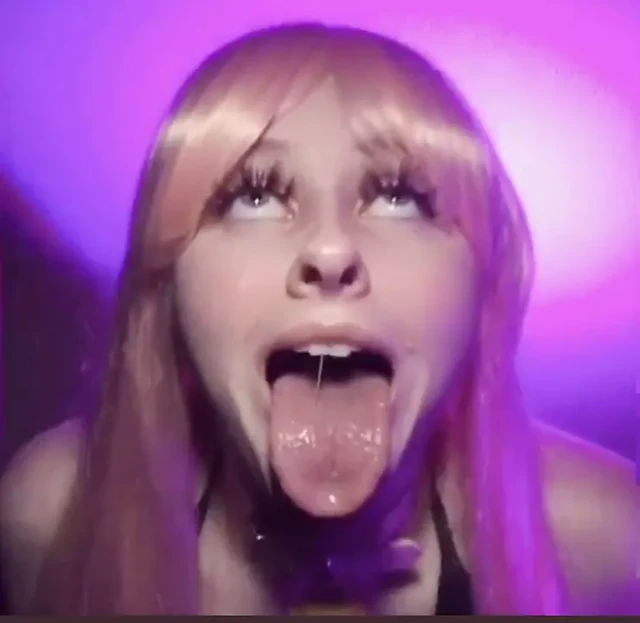 Ahega0 Spit Tongue Slap Horny