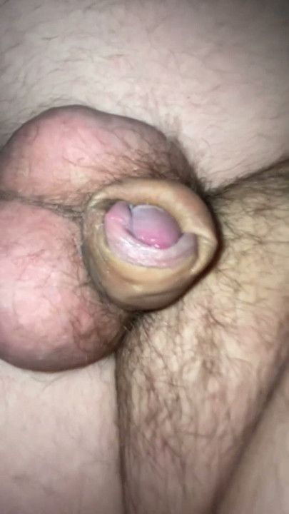 Lille Pik Lille Pik Precum Spiller | Klip 2