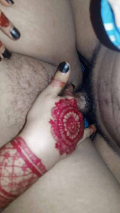 Real Bangladeshi Couple Passionate Sex - Hot Bengali Wife Nusrat & Shahin