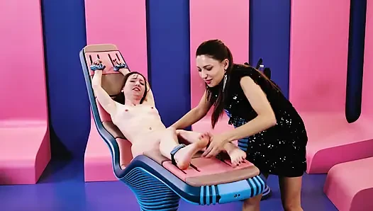 Kate Quinn NSFW
