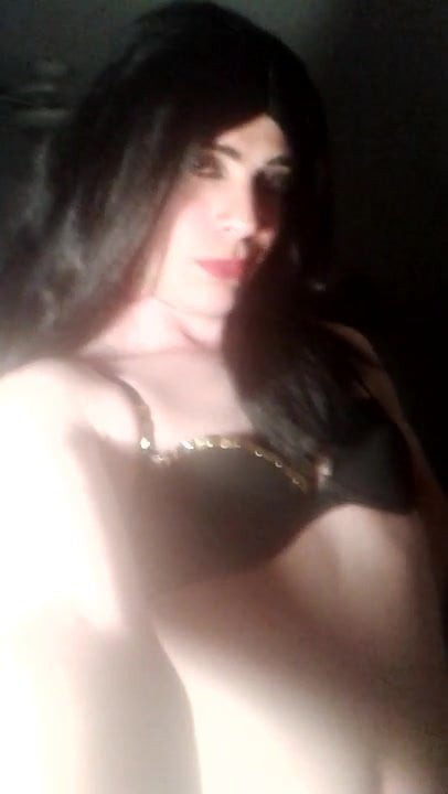 Hot Horny Tranny