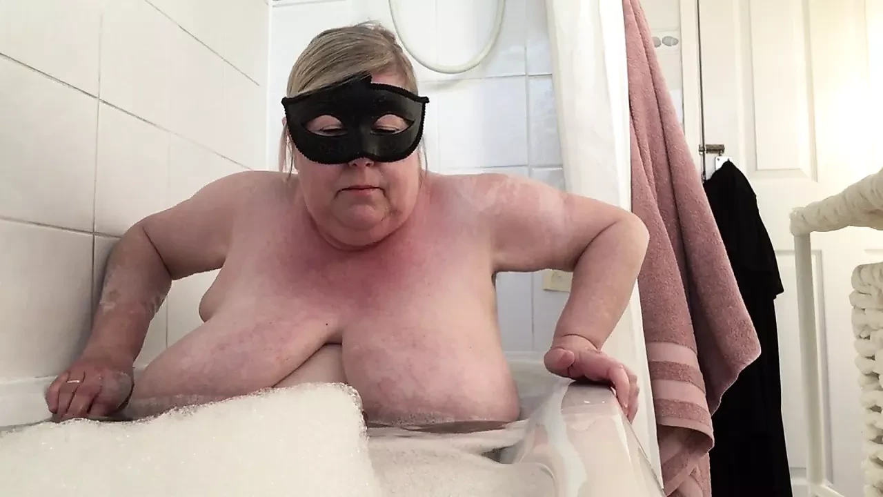 Bath time!!