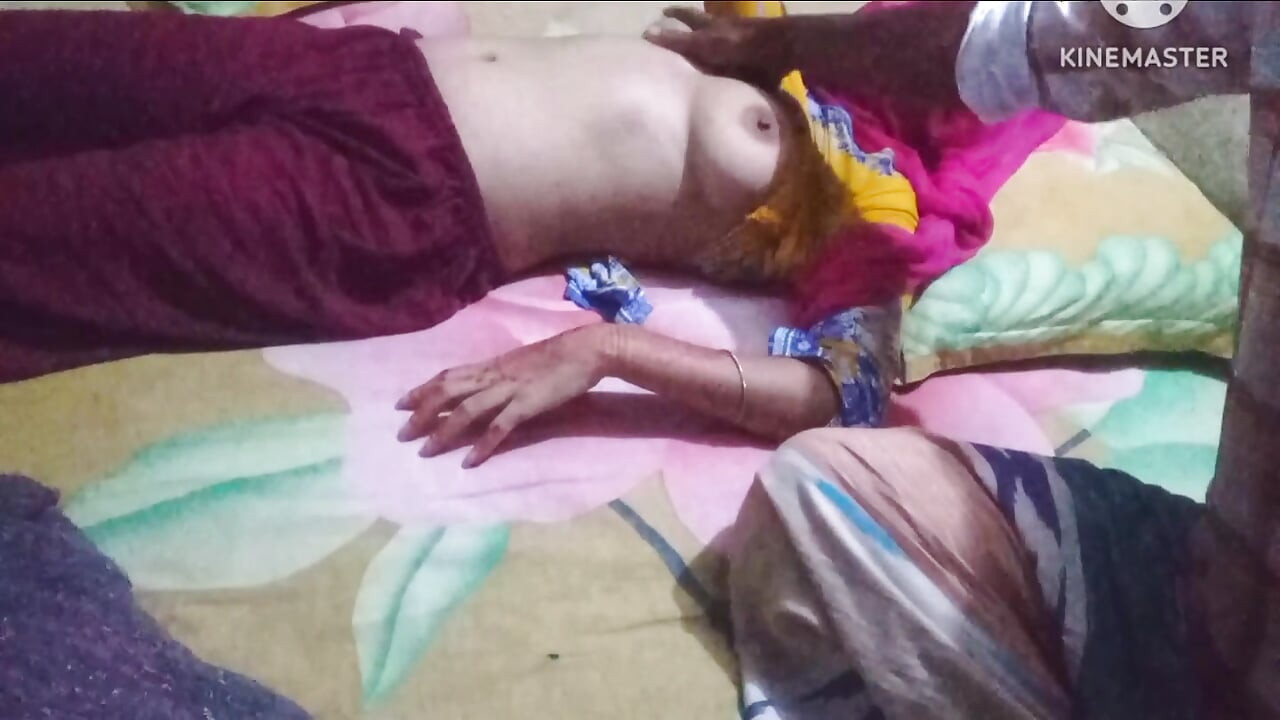 Bangladeshi stepsister give me massage. me give a massage his bobs