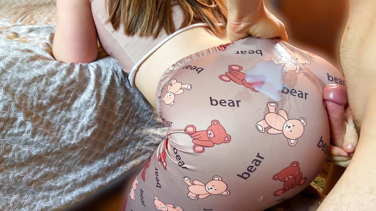 «Ingen penetrasjon, vær så snill! Kjæresten min kan være sint" Stepsis Creamy Rubbing Ass and Fucking