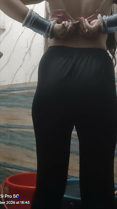Desi bhabhi house wife taking shower rubbing boobs and pussy