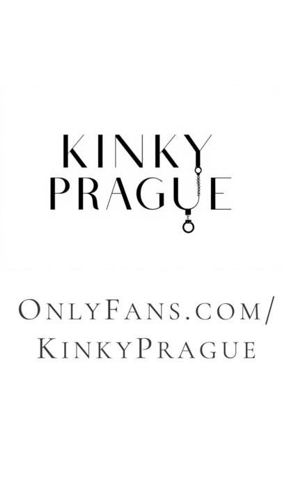 Napalona blondynka czeska milf potrzebowała mojego ogromnego obciążenia gardła w samochodzie