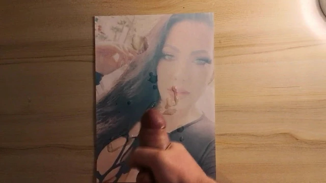 Cum tribute for Neezybell