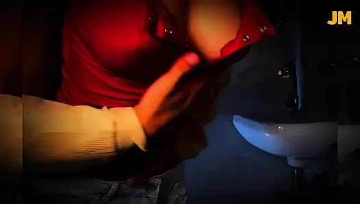 Oun Kitty ve ben tuvalette yeni bir yer deniyorum bana hafif yeni rahatlama hissini kapatmamı söyledi (04 nisan 2026)