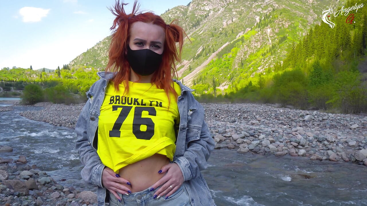 Fucking a redhead beauty in nature