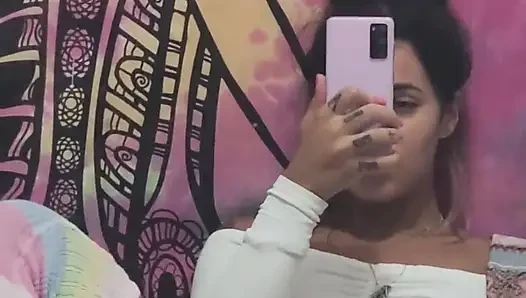 Eski sevgilim aynaya boşalrken bu videoyu paylaştı