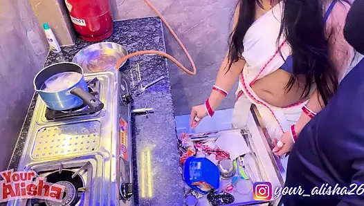 Alisha Bhabhi Fucked While Cooking ft. sammy sins