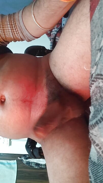 Lund ki massage  ki bahut sara oil lagakar