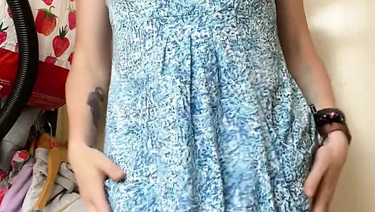Sexy, Toned, Girl-next-door Is Like Goldilocks Trying on New Clothes!
