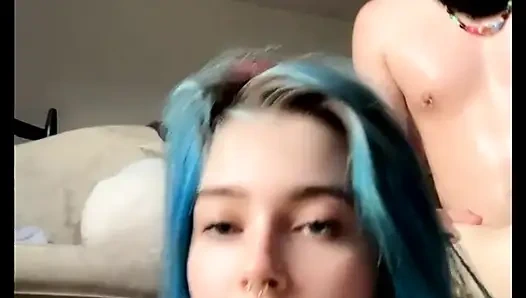 18 yaşındaki ve 31 yaşındaki kız, çok hızlı kaybettim ve yakalandım!!