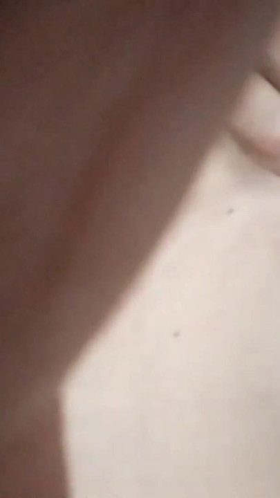 INDIAN BHABHI DOING FIRST TIME BLOWJOB | Clip 1
