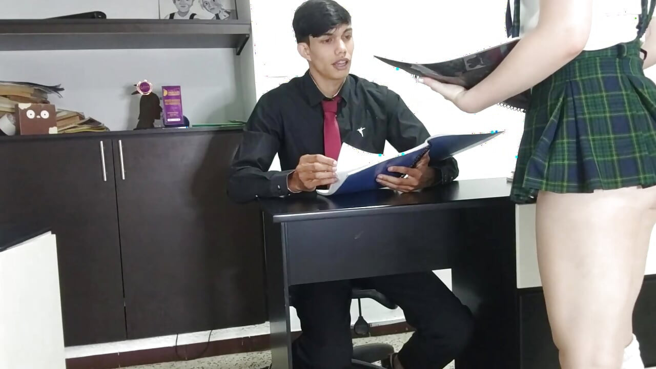 SCHOOLGIRL WITH ROOSADO PUSSY FUCKS THE TEACHER TO PASS THE GRADE PART 1