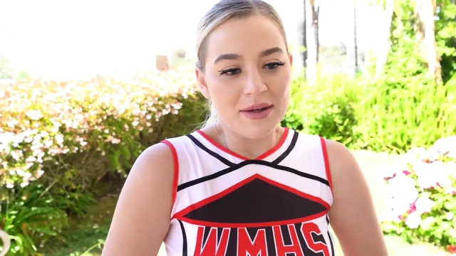 Hot Blonde Blake Blossom Goes Cross-eyed From Orgasms