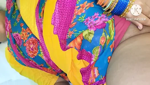 Sharmili Bhabhi ne apni chut shave kar apne dever se chudawayee