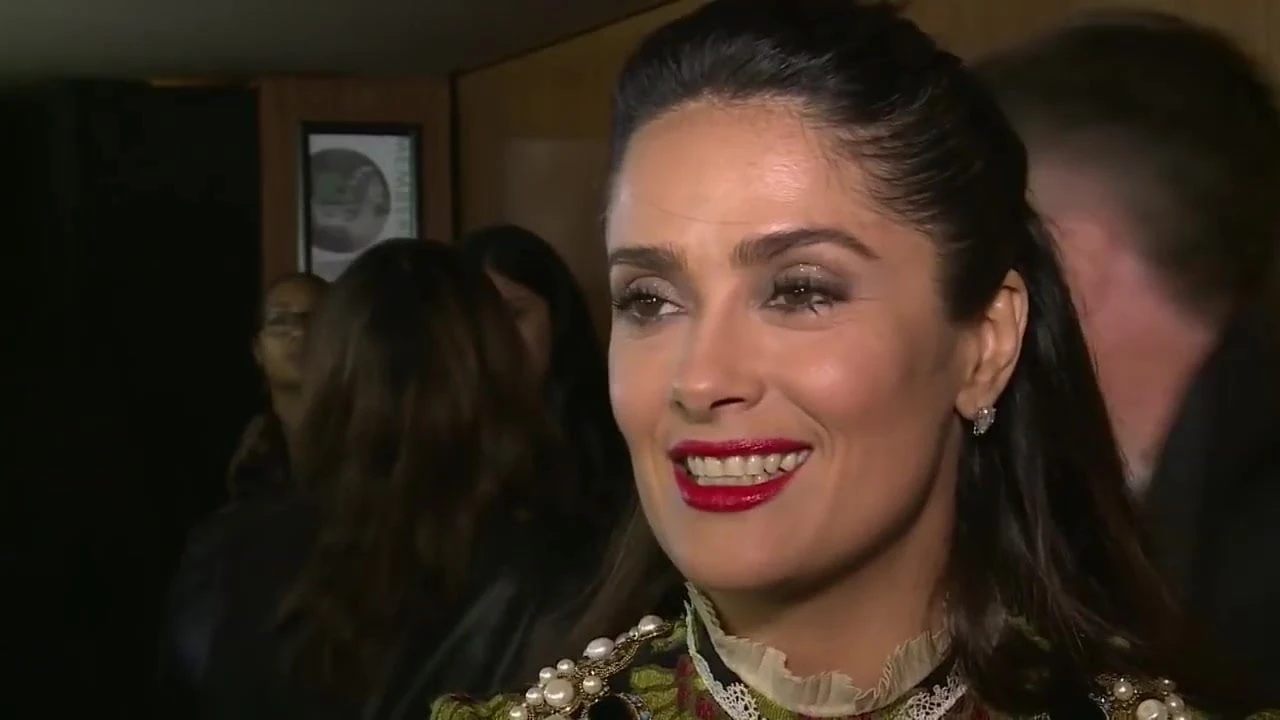 Salma Hayek, Gesicht