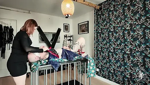 Sinnliche tuchfesselung, necken: Inanna justice fesselt und neckt, bis hilflos