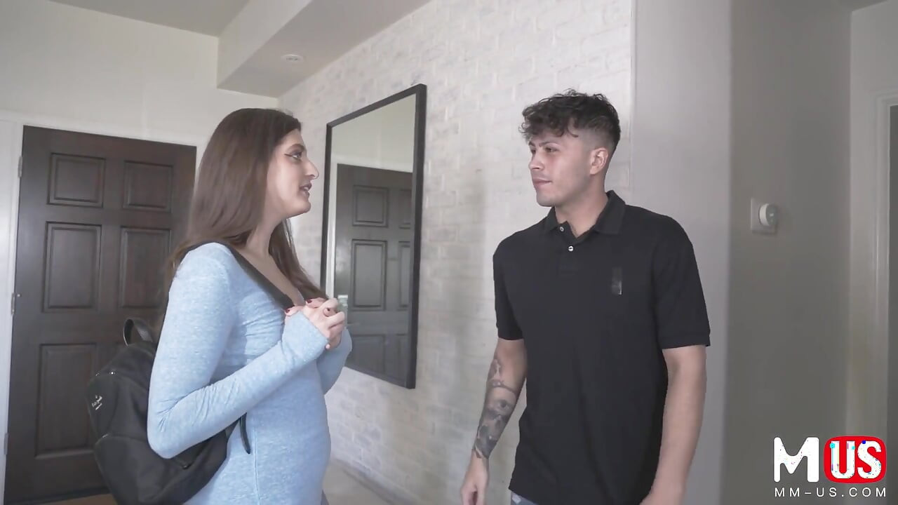 The new maid is so irresistible