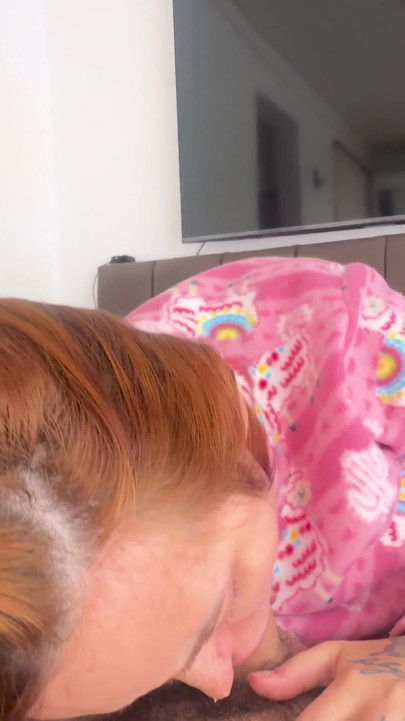 My sister in law gave me a sloppy blowjob as a gift. | Clip 1