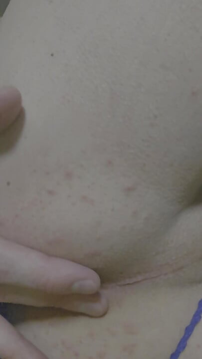 Alisaxxcamshot ช่วยตัวเองควยในเข็มขัดพรหมจรรย์