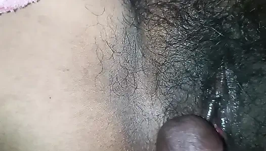 Indische desi-freundin fickt