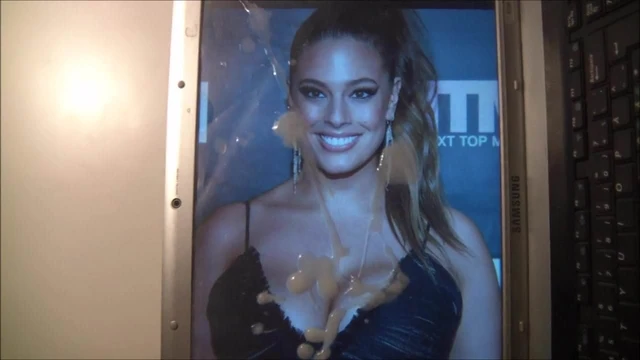 Ashley Graham Cum Tribute