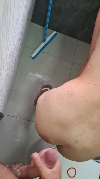 Spectacular moment from "I went into the bathroom with her taking a shower"
