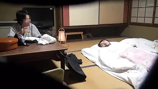 Eine Mischung mit der Zimmerordnung, teilt den gleichen Raum mit meiner beschäftigten kollegin. - Nacht krabbeln! 2-3