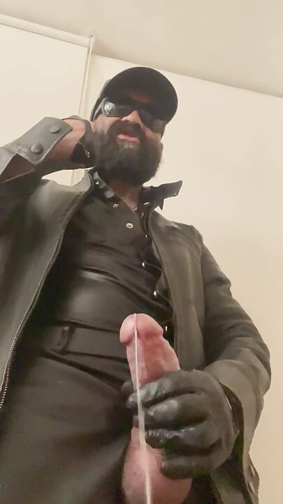 Leder sperma