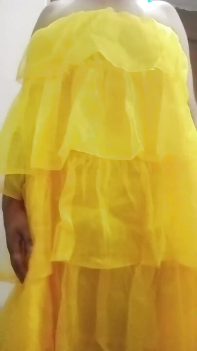 Indian Gay Crossdresser Gaurisissy XXX Sex in Yellow Lehenga