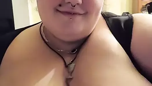Big titted BBW milf showing off her titties