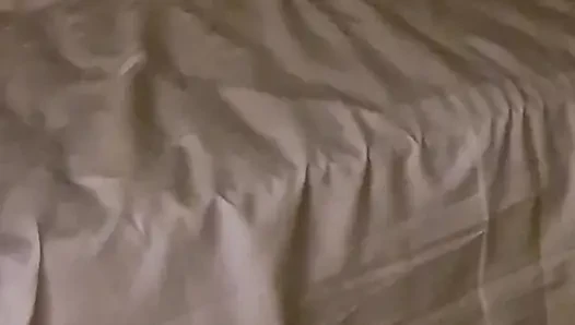 Ich habe seinen Schwanz so gefickt, wie er will.