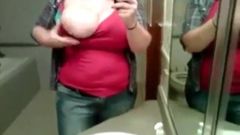 Duże cycki selfie do łazienki (wyszukiwarka internetowa)