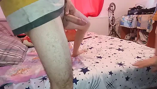 I suck dick with the desire to swallow the cum I crave