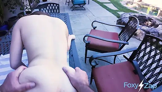 Leana lovings - gadis mesum yang lagi sange menggoda tetangga barunya