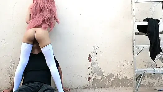 Squirting on My Boyfriend’s Face in a Public Alley