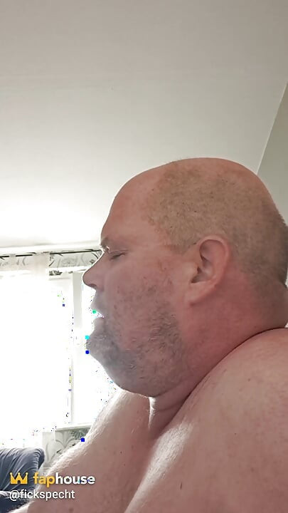 The Slut Was Addicted to a Quick Fuck