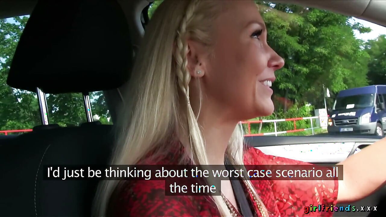 Iubite XXX - Obraznice Micha, Kayla și noul lor prieten Profita din plin de masina pentru un trio lesbian all-out