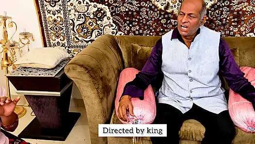 Hintli öğretmen öğrencisini sınıfta seks yaparken gördü ve sonra öğretmen öğrenciyle sert seks yaptı. ( Mohini )