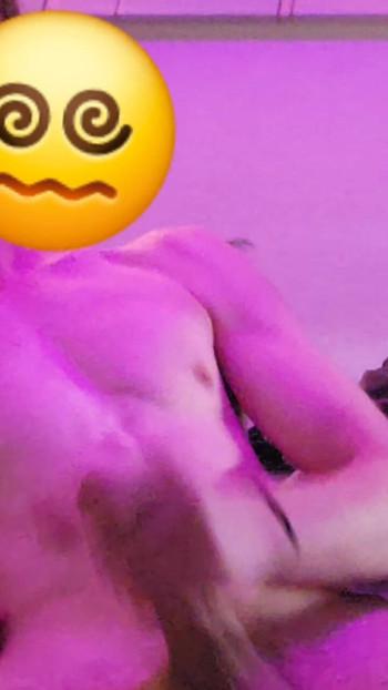 Hot solo male masturbation😈