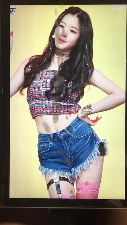 Izone Wonyoung tribute request