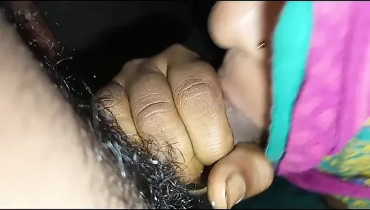 Indian cute hot girls Rosy bhabhi is night sex video