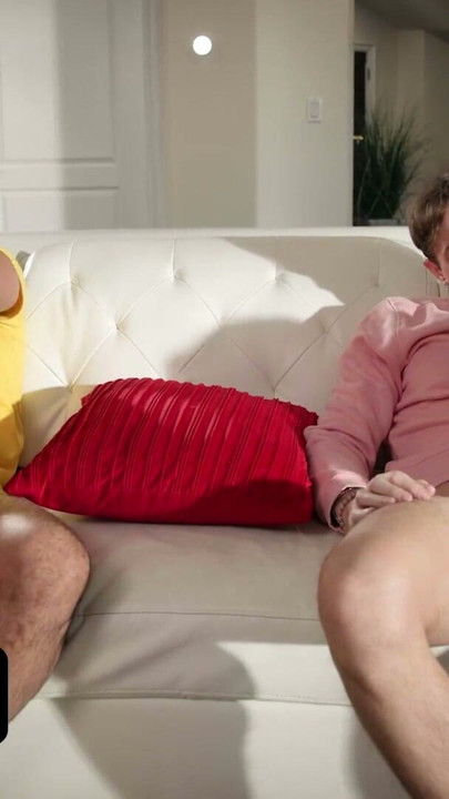 Swappz - Perv Step Siblings Entice Gracie Gates To Suck Her Own Step Brother's Cock | Clip 3