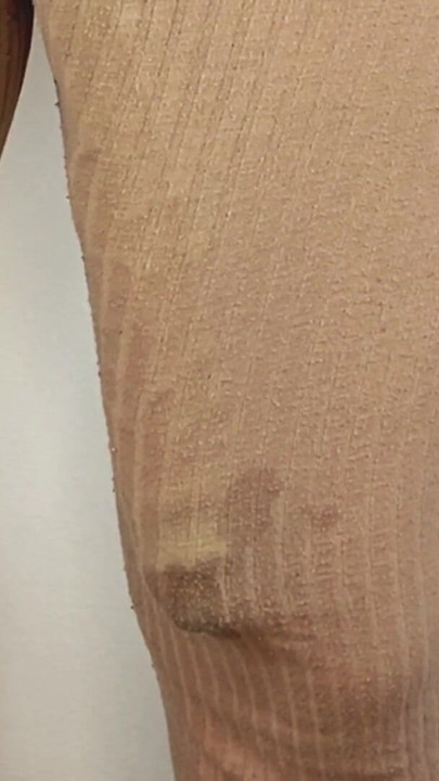 Morate podijeliti trenutak iz "Ogromnog kurca shemale orgazma prostate"